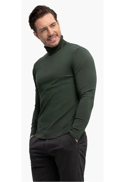 Pulover tricotat fin cu guler inalt - S-Max - Verde - Verde