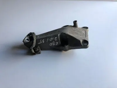 Suport motor stanga / dreapta 6760307 BMW Seria 1 (2004-2011) [E81, E87] 2.0 benzina