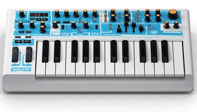 Sintetizator Novation - Bass Station II, Swifty Edition