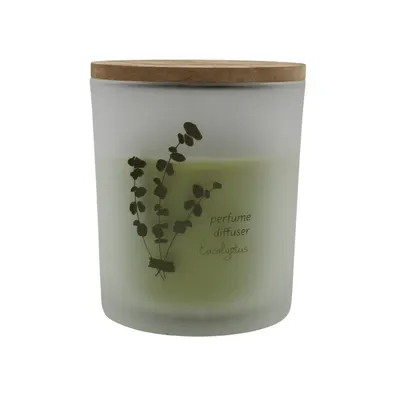 Lumânare parfumată în pahar aromă eucalipt