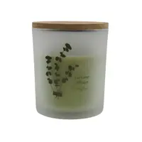 Lumânare parfumată în pahar aromă eucalipt