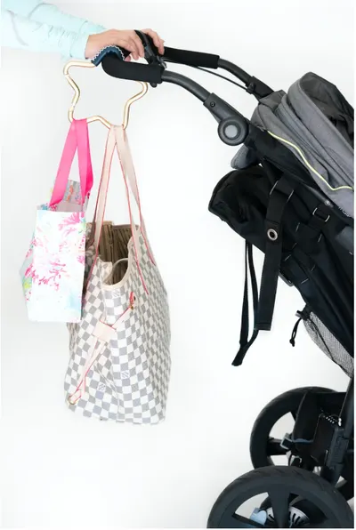 Carlig pentru carucior Steluta auriu Buggygear