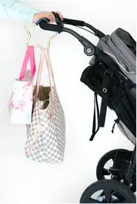 Carlig pentru carucior Steluta auriu Buggygear