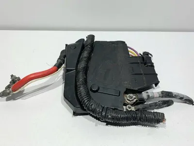 Senzor borna plus / panou sigurante 1802319041 Ford Focus 3 (2011-2015) 1.6 tdci T3DB