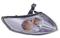 Semnalizator fata Dreapta (alb) potrivit MAZDA 626 V 1.8-2.0D 1997-2002 1999-2002