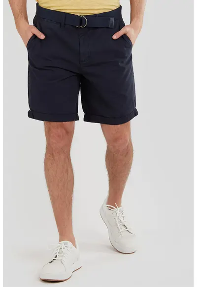 Pantaloni scurti chino cu croiala regular-fit si curea in talie North - Albastru ultramarin