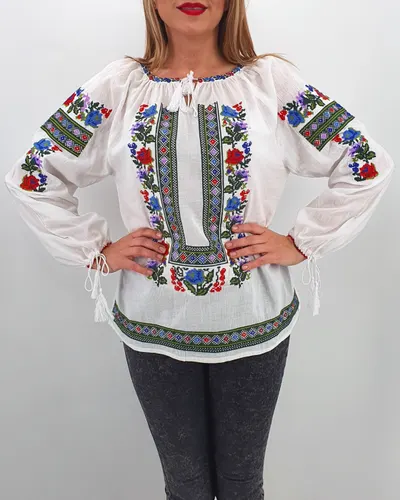 Ie Traditionala Ianina 4