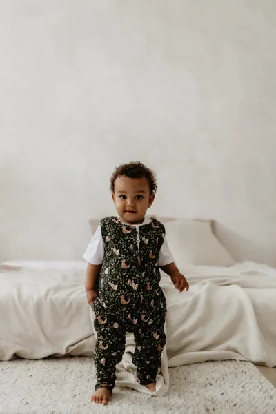 Sac dormit cu 2 fete din bumbac cu picioare 1-2 ani S Forest Ivory Sleepee 2.5 Tog