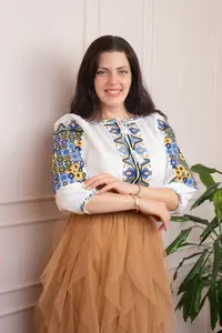 Bluza tip ie alba cu motiv geometric multicolor Svetlana