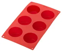 Formă din silicon pentru brioșe Lekue - 30 x 17.5 x 3.5 cm, roșie