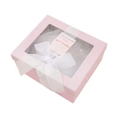 Cutie hârtie cu fereastră si fundă 21x18x9cm - roz