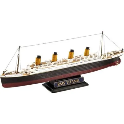 Macheta Set cadou vapor R.M.S. Titanic - Revell - 1:700