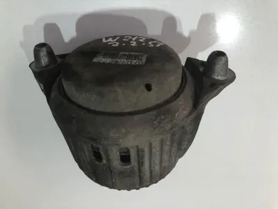 Tampon motor stanga a2122406317 Mercedes E-Class (2009->) [W212] 2.2 cdi A651