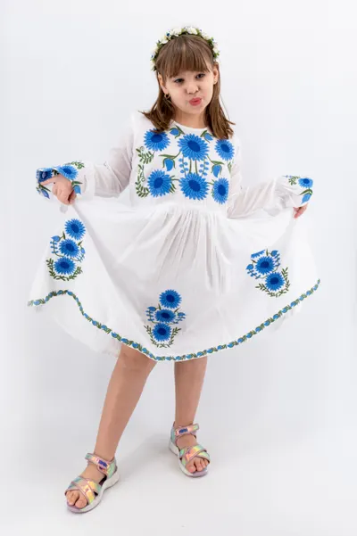 Rochie traditionala fetite Fiorela 4