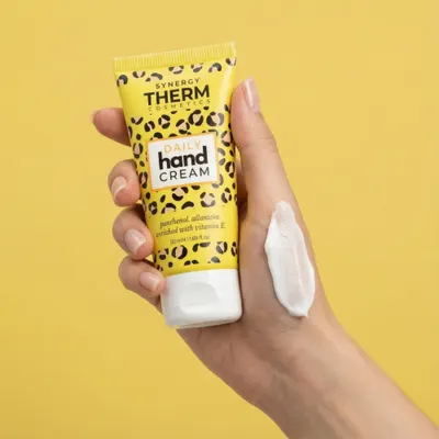 Cremă de mâini hidratantă, Hand Cream, cu Pantenol, Alantoină și Vitamina E