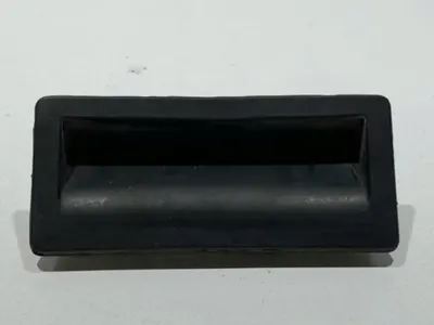 Maner capota spate 5N0827566 Volkswagen Touran facelift (2010-2015) [1t3]