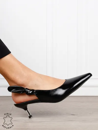 Pantofi dama eleganti cu toc mic si fundita laterala CRL1607 Negru