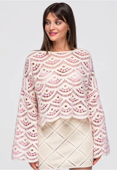 Bluza dama scurta cu decolteu larg si maneci lungi - model asezat OW-TS-E0049 - Roz