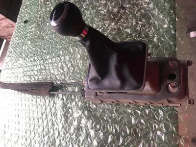 Timonerie cu nuca si manson 1k0711061a Volkswagen Golf 5 (2004-2009) 1.9 tdi