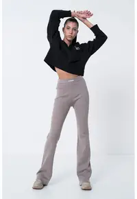 Bluza de trening crop cu guler polo - Negru