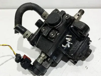 Pompa injectie 55574632 Opel Astra J (2009-2012) 2.0 cdti A20DTH LBS