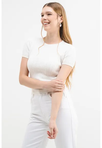 Pulover slim-fit cu maneci scurte - Alb