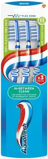 Aquafresh Set de periuțe de dinți In-Between Clean, Medium, 3 buc