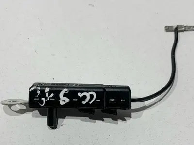 Amplificator antena G50090 Volkswagen Passat CC (2008-2012)