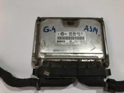 Calculator motor ecu 038906019cj Volkswagen Golf 4 (1997-2005) 1.9 tdi ASM