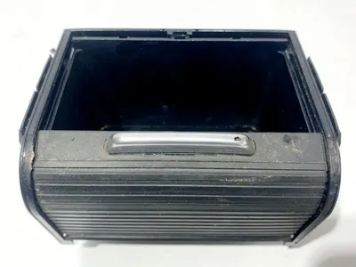 Spatiu depozitare / scrumiera 8H52-045G62-ADW Land Rover Freelander 2 (2006->)