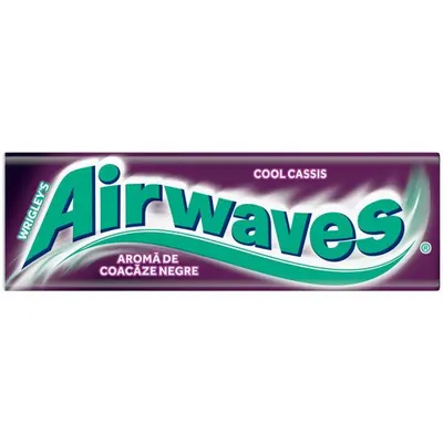 Airwaves Cool Cassis guma de mestecat cu arome de mentol si coacaze negre 10 buc 14 g, 30 bucati Engros