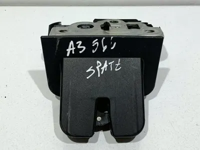 Broasca capota spate 8P4827520B Audi A3 facelift (2008-2013) [8P1]