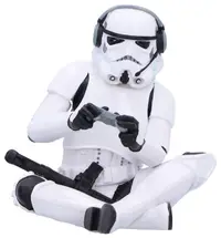 Statuetă Nemesis Now Movies: Star Wars - Stormtrooper (Game On!), 9 cm