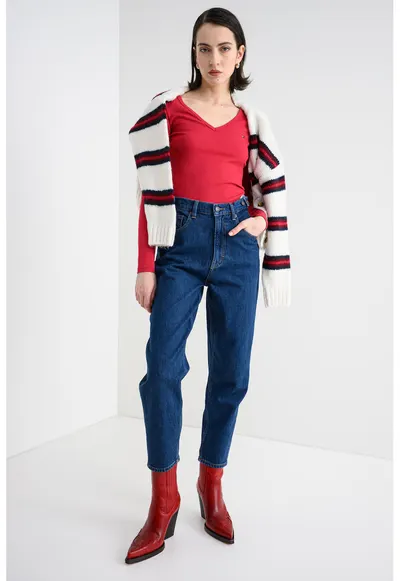 Bluza slim fit striata cu decolteu in V - Rosu vermillion
