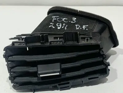Grila ventilatie dreapta fata BM51-A018B08-DF Ford Focus 3 (2011-2015)