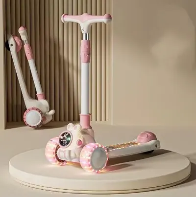 Trotineta pliabila pentru copii Nichiduta Pink Bunny, cu lumini LED si muzica integrata, ghidon ajunstabil cu 4 nivele de inaltime, dimensiune 80 x 28 x 58 cm