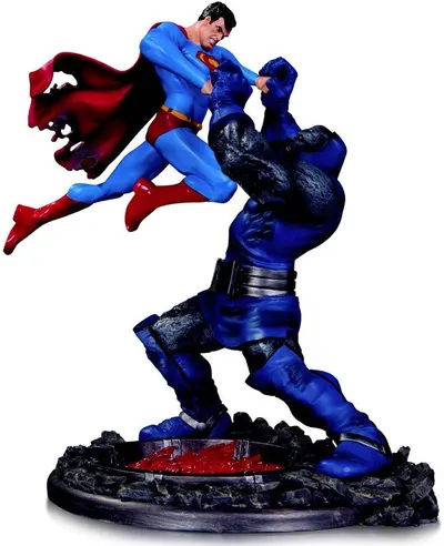 Statuetă DC Direct DC Comics: Superman - Superman vs Darkseid (3rd Edition), 18 cm
