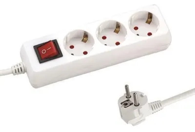 Prelungitor EUROLAMP SA - 10329, 3 prize, 1.5m, alb