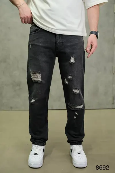Blugi Relaxed Fit Black Destroyed – Urban Street Style (mărime: 36)