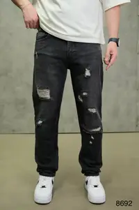 Blugi Relaxed Fit Black Destroyed – Urban Street Style (mărime: 29)