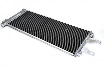 Condensator climatizare potrivit (Cu uscate CITROEN JUMPER (06 -): DM + 2.2 HDi, 3.0 HDi DM +, FIAT DUCATO (06 -): 3.0 JTD DM +, DM + 2.3 JTD, 2.2 JTD DM +, PEUGEOT BOXER (06 -): 2.2 DM + HDi, 3.0 HDi