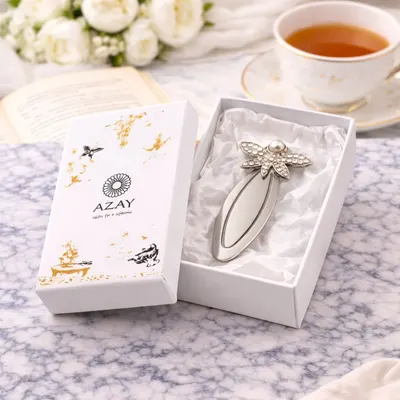 Semn de Carte Metalic Libelulă cu Perlă și Cristale, 8 x 4.5 cm, Argintiu, Cadou Elegant pentru Femei, AZAY