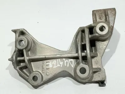 Suport alternator 117102094R Dacia Duster 2 (2018-2021) 1.6 sce H4M D7