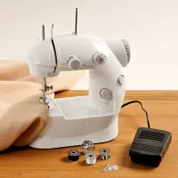 Mini masina de cusut electrica cu pedala + Accesorii