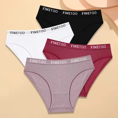 Set 4 perechi de chiloti pentru dama, CH082, Multicolor