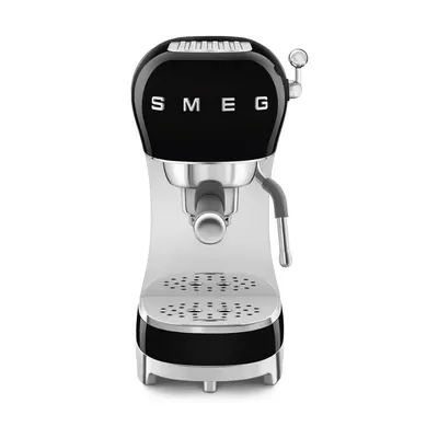 Espressor semiautomat SMEG negru
