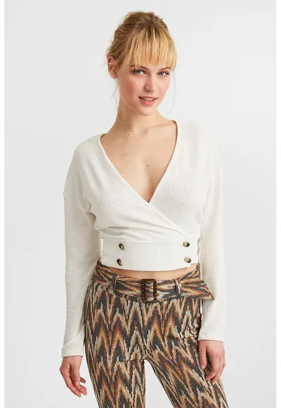Pulover crop cu decolteu in V - Alb
