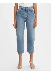 Blugi Mom Fit cu talie medie