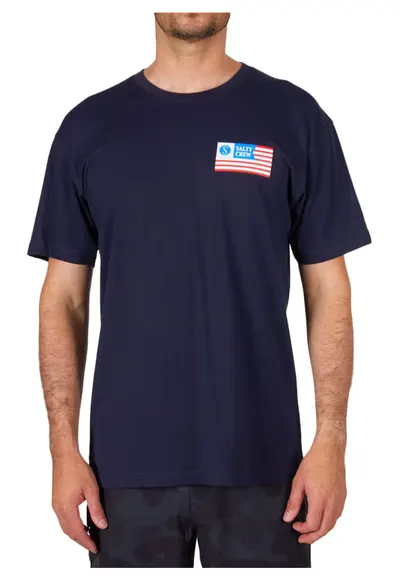 Tricou cu decolteu la baza gatului - detaliu frontal si imprimeu pe parte din spate