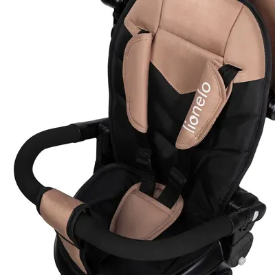 Tricicleta pentru copii Lionelo Tris Plus Bej Ultrapliabila, Multifunctionala, Pana la 25 kg, Inclinare spatar in fata si in spate, Suport picioare, Control al directiei, Scaun reversibil, Rotire 360 grade, Conform cu EN71